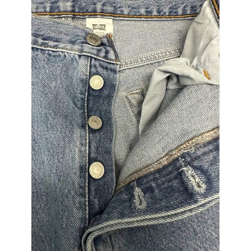 Vintage Levis 501 Original Fit Straight Leg Blue Denim Button Fly Faded 35 x 32